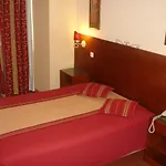 Grande Pensao Residencial Alcobia 2* Lisbona