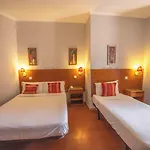 Grande Pensao Residencial Alcobia 2* Lisbona