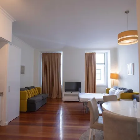 فندق Grande Pensao Residencial Alcobia 2*