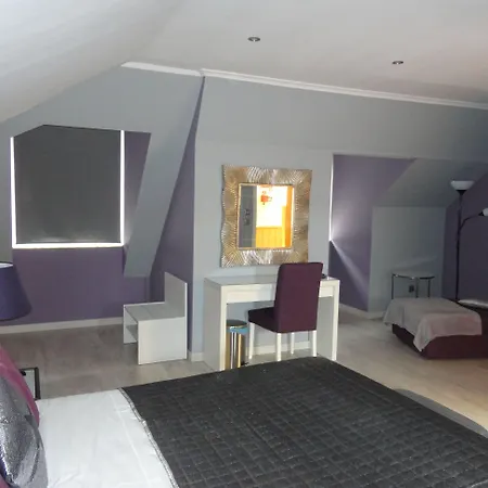 阿露比雅格兰德盘沙住宅酒店 *