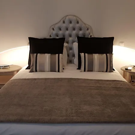 阿露比雅格兰德盘沙住宅酒店 * Lisboa