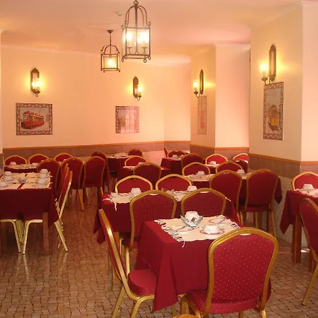 酒店 阿露比雅格兰德盘沙住宅酒店 *