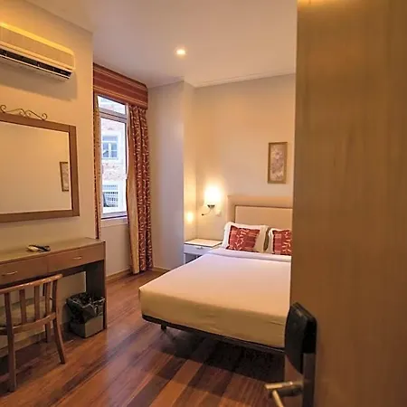 Hotel Grande Pensao Residencial Alcobia 2*
