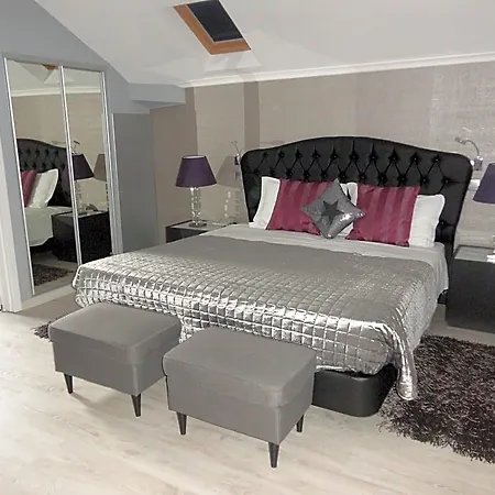 Grande Pensao Residencial Alcobia 2*