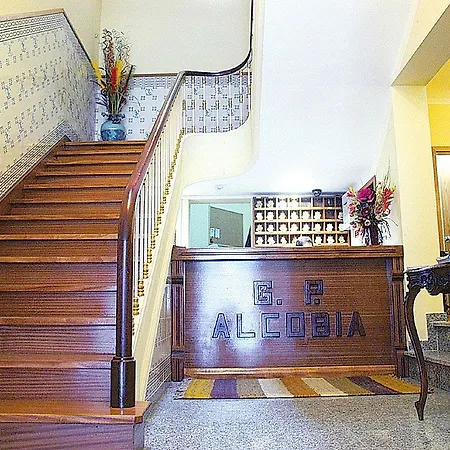 Grande Pensao Residencial Alcobia *