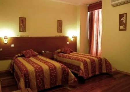 阿露比雅格兰德盘沙住宅酒店 * Lisboa