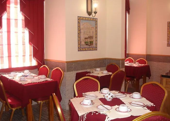 Grande Pensao Residencial Alcobia